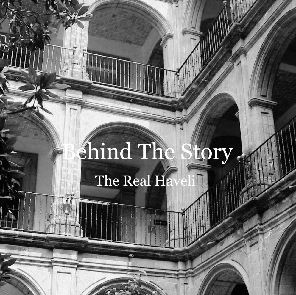 Exterior of a traditional Indian haveli, featured in Penelope Clare’s historical novel A Bold Adventure. This elegant ancestral home provides the backdrop for a pivotal scene of reflection and connection.